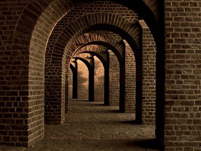 132369-cellar-vault-258906_1920